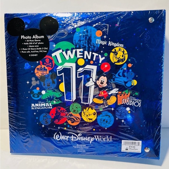 Walt Disney World 2011 Photo Album with 4"x3.5" Photo Frame Mickey Minnie Goofy - Picture 6 of 12